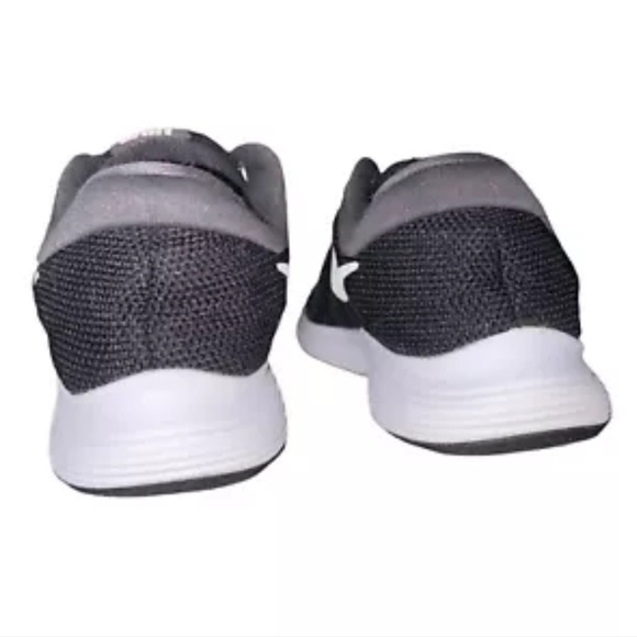 Nike Revolution 4 908999-001 Low Top Lace Up Black/White Athletic Shoes Women 10 - Picture 11 of 15